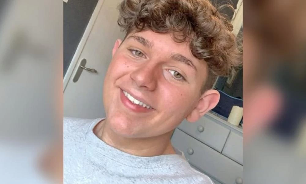 Σοκ στην Βρετανία: 19χρονος σκότωσε 15χρονο για να μην αποκαλυφτεί η σχέση τους